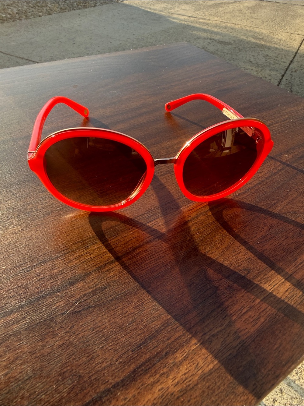 HENRI BENDEL SUNGLASSES